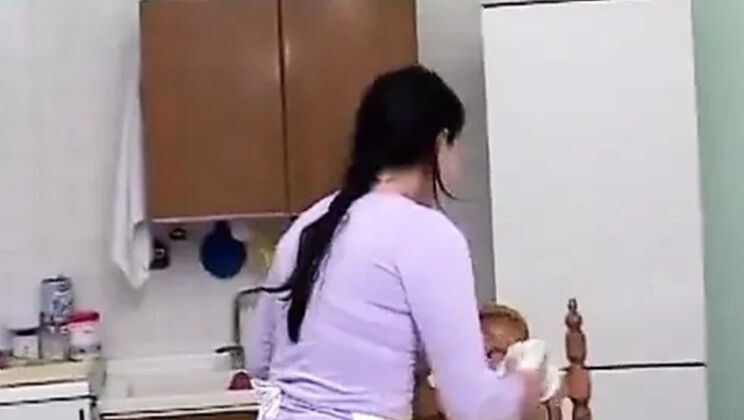 My Real Wife Is A Good Bitch - Italian Housewife Squirts In 69 Position At Home