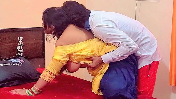 Rough Hardcore Painful Fuck - Quick Desi Indian Sex Scene with Topxxxcouple