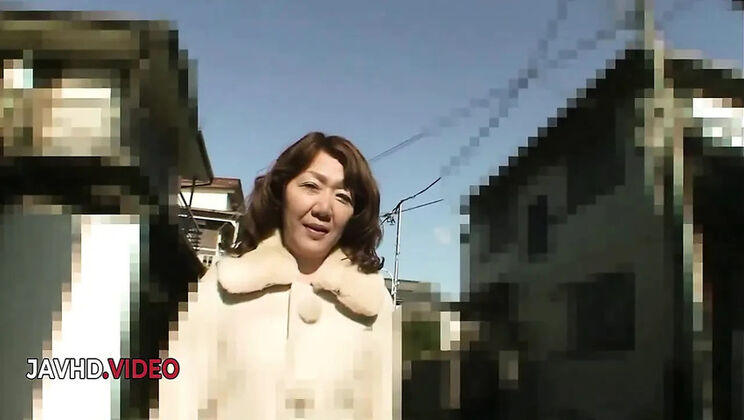 Eriko Nishimura Uncensored Japanese MILF Blowjob & Intimate Secrets