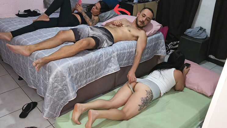 Amateur Wife Shares Room With Friend For FFM Threesome - Homemade Brazilian Orgy