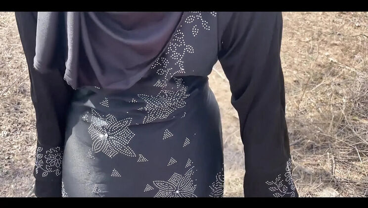 Indian Desi Muslim Girl Cheating on Boyfriend - Rough Outdoor Sex with Village Boy in Jungle - Hindi Audio