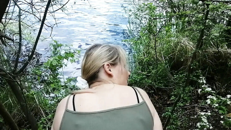 SweetSusi Outdoor Blowjob & Cumshot Compilation German MILF