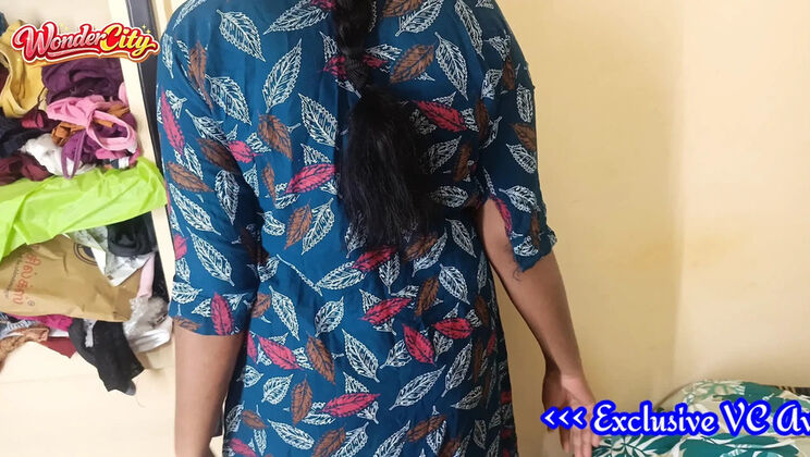 Hot Tamil Aunty Lesbian Fuck with Housewife - Mallu Cheating Role Play in HD