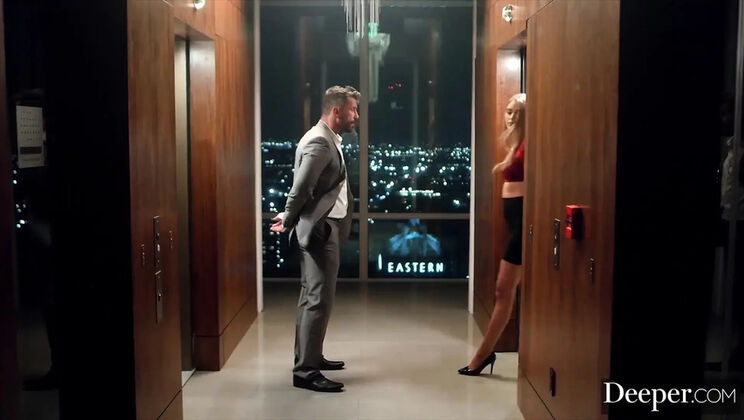 Blonde Gold Digger Seduced By Stepdad - Gizelle Blanco Blowjob & Cum in Mouth