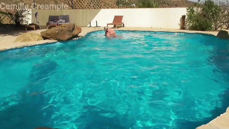 British MILF Camilla Creampie Fucks Big Cock in Swimming Pool Sex Outdoor
