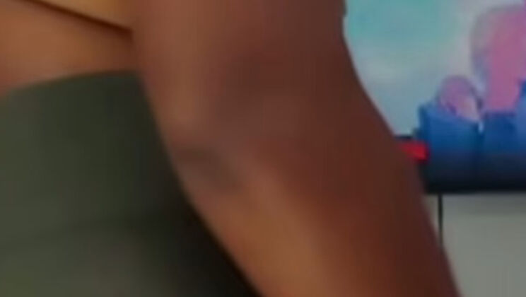 Yamiler Perrita Big Booty Latina Squirts Milk Pussy For Daddy Homemade