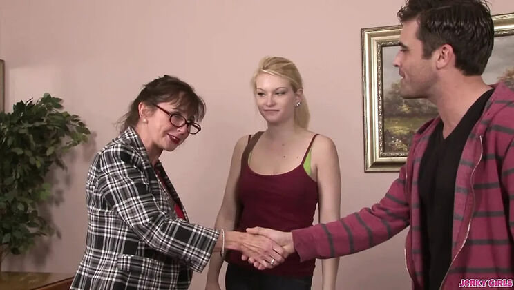 Amber Sativa & Ciara Blue Fuck Hard - Angry Therapy Sex with Cumshot & Handjob