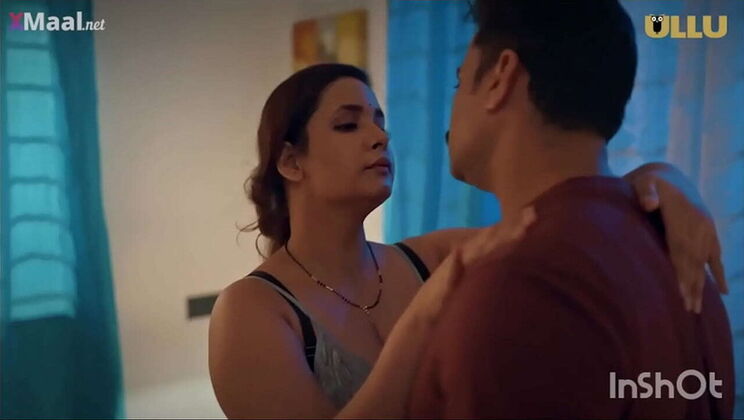 Hot bhabhi seduces devar in steamy ullu scene