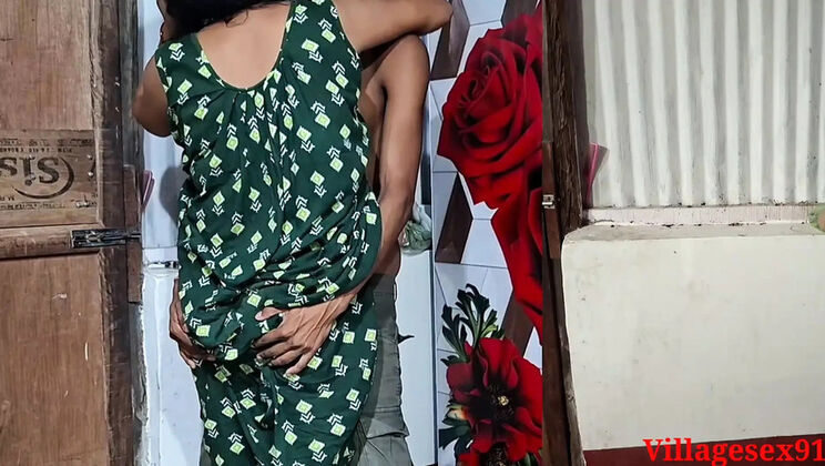 Desi Village Bhabhi Hard Fuck - Amateur Homemade Indian Sex