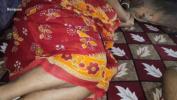 Desi Aunty Riya Bonguus Hot Creampie Sex - Wet Creamy Pussy Close Up