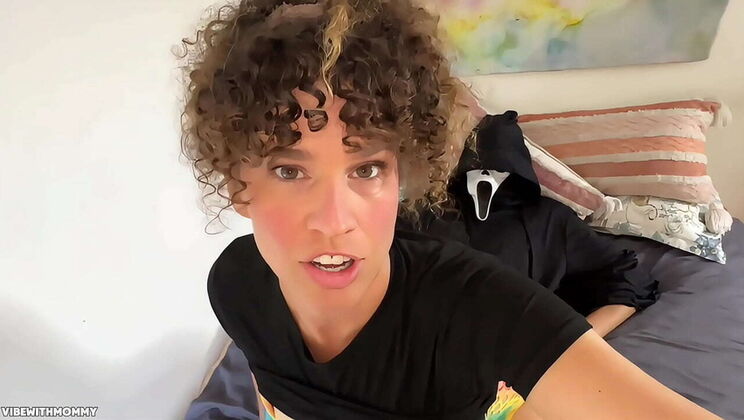 Caught Masturbating Home Intruder Fucks MILF With Big Cock - Blowjob & Doggystyle POV