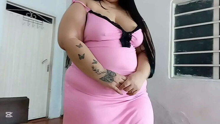 Horny Chubby Maid Gives Amazing Blowjob and Doggystyle Fuck