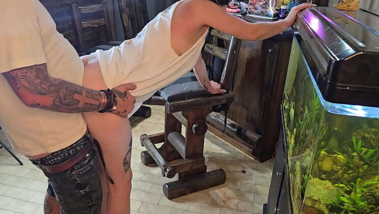 Amateur Homemade Cuckold: Mysticbabe8 Gets Her Creamy Pussy Used as a Cum Dump by Bigjoe