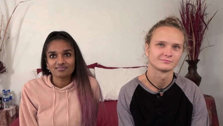 Desperate Amateurs: Hot Babes Alisha Adams & Isabella Flames Get Tight Pussies Banged Hard by Big Cock