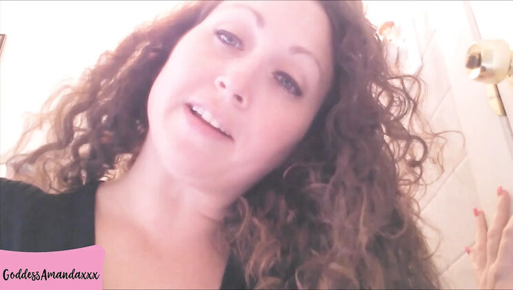 Goddess Amanda's Dirty Talk & Pissing Fetish - Shaved Pussy MILF in Bathroom
