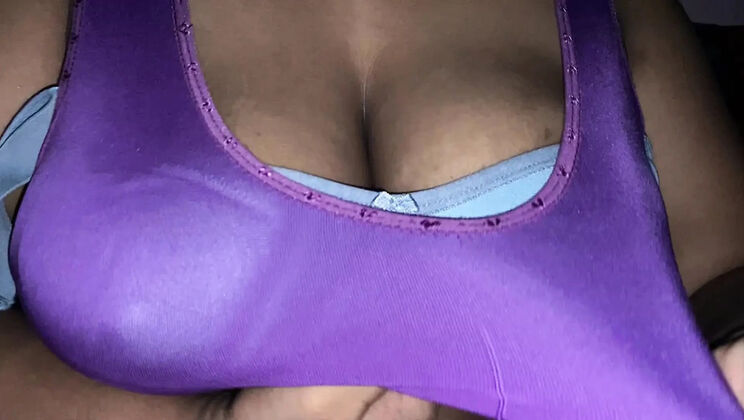 Tamil Aunty Fucked Hard When Lights Went Out - Homemade MMS Viral Sex Video