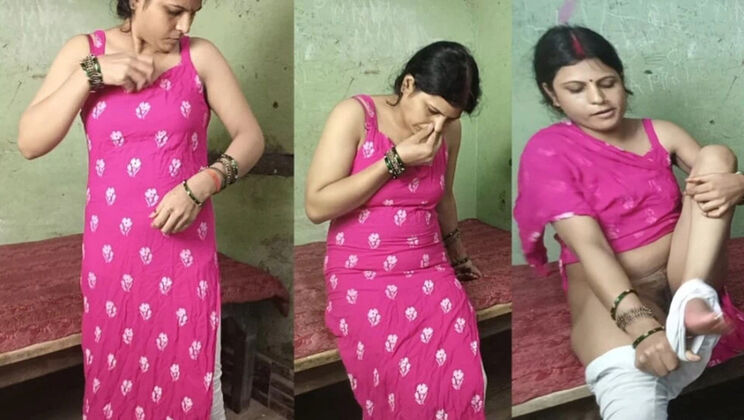 Desi girl Pyaripooja22 fucks brother in law alone at home - hot homemade Indian sex