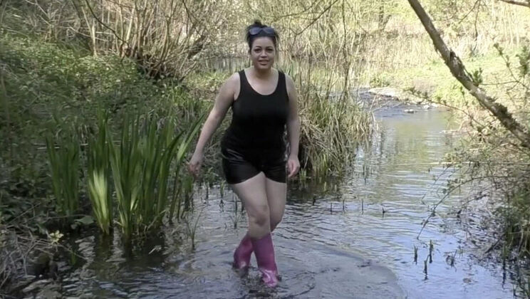 CataliaValentineXXX Huge Natural Tits Solo Outdoor Fetish Part 4 - Amateur British Babe in Heels & Boots