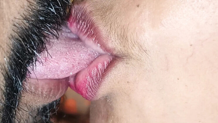 Hot Indian Housewife Pushpa Valli Deep Lip Kiss - Homemade 4K Tamil Maid Fantasy
