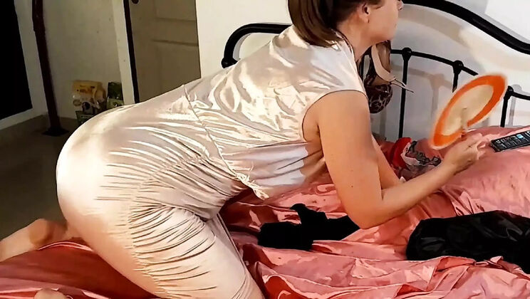 French Amateur Blowjob & Doggy Style Sex in Lingerie - Full HD Video with Cumshot