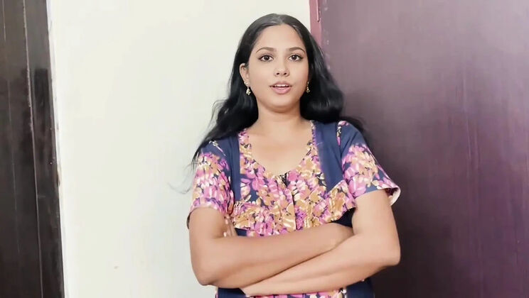Desi MILF Pays Her Rent With Blowjob And Handjob | Apple Porn & Desisexqueen