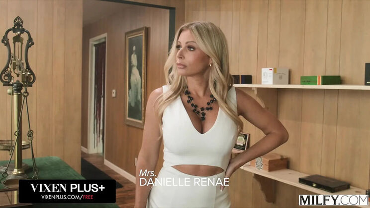 Platinum MILF Danielle Renae Takes Anal & Double Penetration