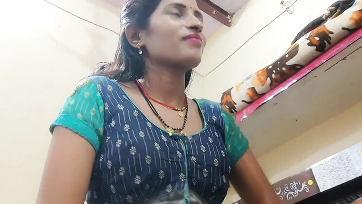 Truck Driver Takes Desi Babe Komal to Hotel for Rough Anal Sex – Hindi Audio
