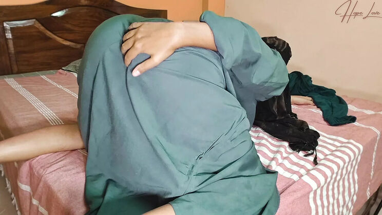 Hope Love Hot Young Hijab MILF Gets Doggystyle from Big Cock