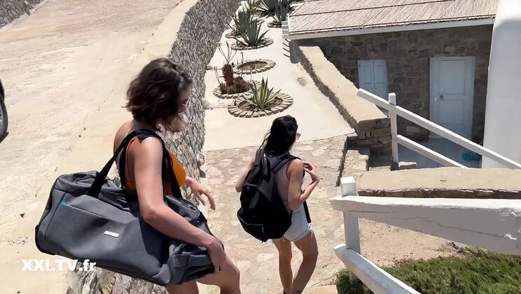 Tiffany Leiddi Takes Ricky Mancini's Big Cock Under the Mykonos Sun