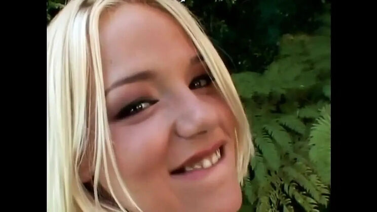 Missy Monroe's Wonderful Big Tits Get Double Penetrated