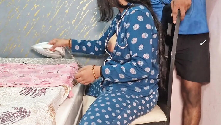 Big Boobs Indian MILF Gets Pussy Fucked by Step Son – Desi Homemade Sex