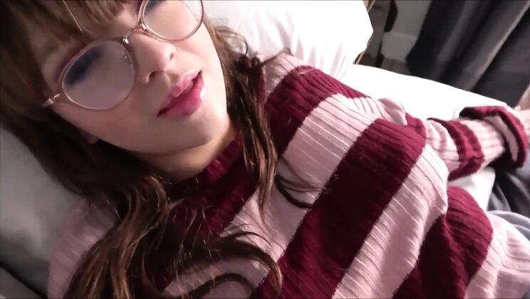 Nerdy Stepsister Honey Hayes Learns to Fuck - Big Tits Teen POV