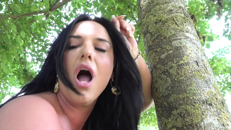 T-girl Bella Gold shows off her big ass and tight pussy in public outdoor sex