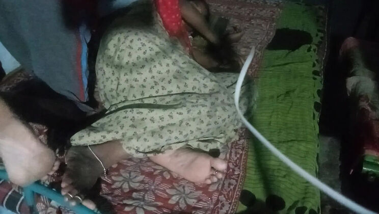 18 Year Old Indian Wife First Time Hardcore Fuck - Hot Desi Virgin Pussy