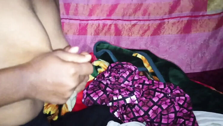 Viral Bangladeshi Teen Gets Rough Doggy Style From Old Man in HD