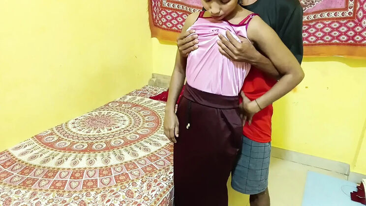 Hotel Room Waiter Hardcore Sex with Indian Maid