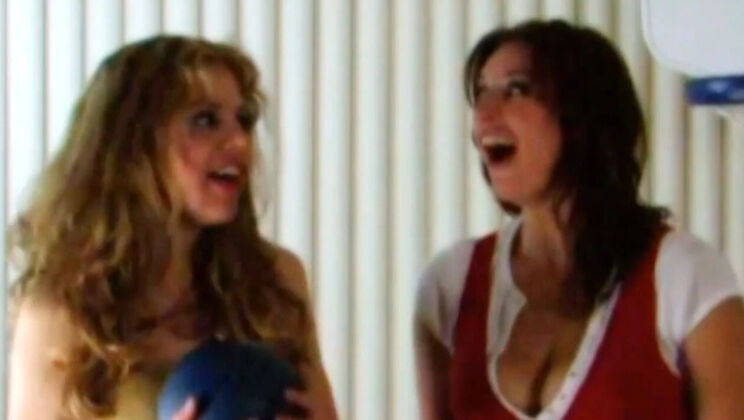 Big Tits Lesbians Play Basketball Strip Game - Loser Licks Winner's Feet