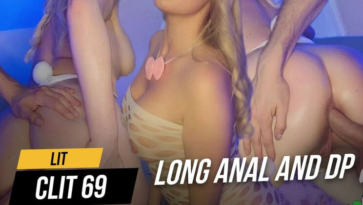 Gaping Bunny Stretched Wide for Long Anal and DP